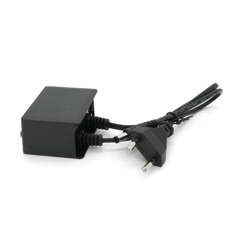 2+2Мп 4G видеокамера с двумя объективами уличная SD/карта YOSO YO-IPC41D4MP50 PTZ 2.8mm V380