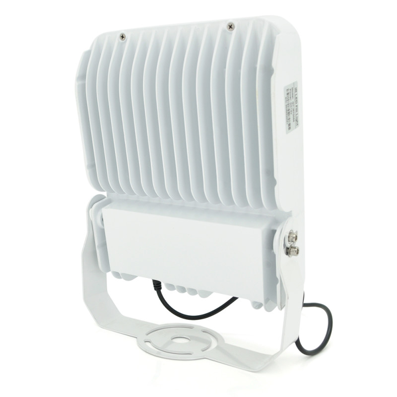 ІЧ-прожектор GY-IR70056. 12V, 56W, 54LED, IP66, 850Нм, кут огляду 90 °, дальність до 200 м.