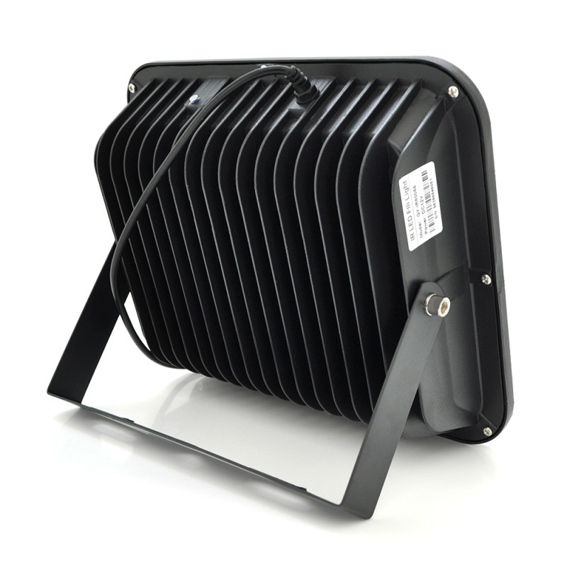 ІЧ-прожектор GY-IR80056. 12V, 56W, 56LED, IP66, 850Нм, кут огляду 90 °, дальність до 200 м.
